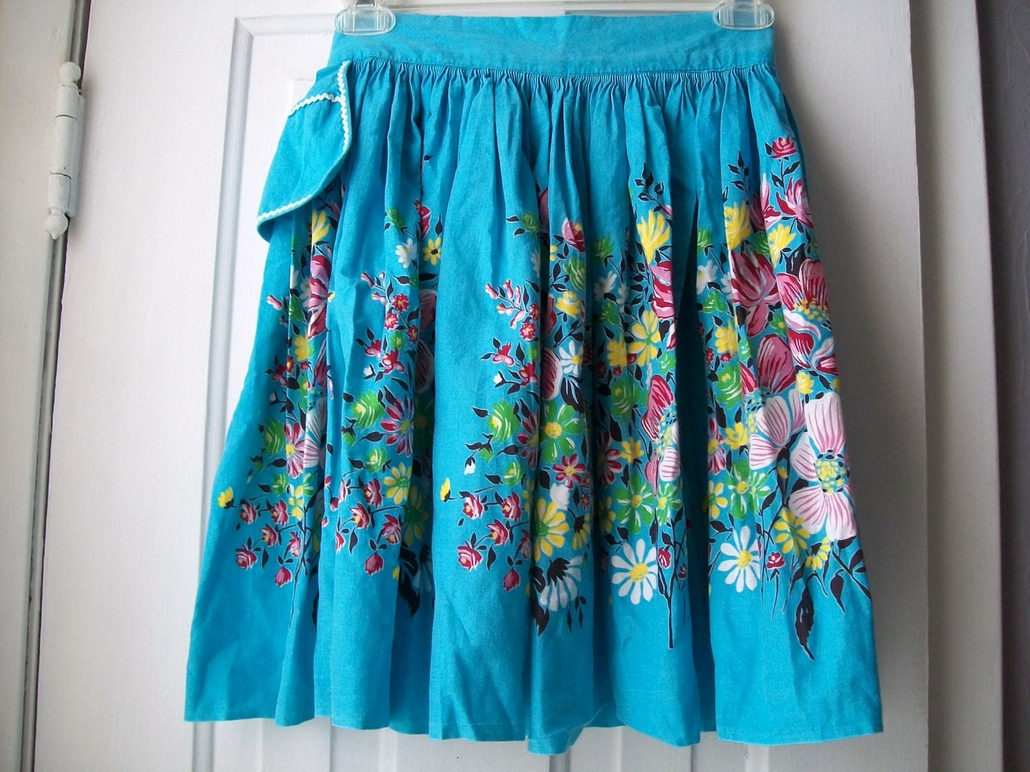 Vintage Apron, Blue Flower Apron, Half Apron
