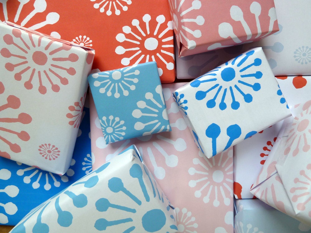 Printable Wrapping Paper - Sunburst Pink Red Blue