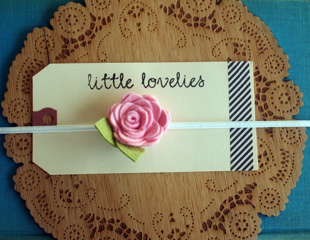 Simple pink felt rosette baby headband