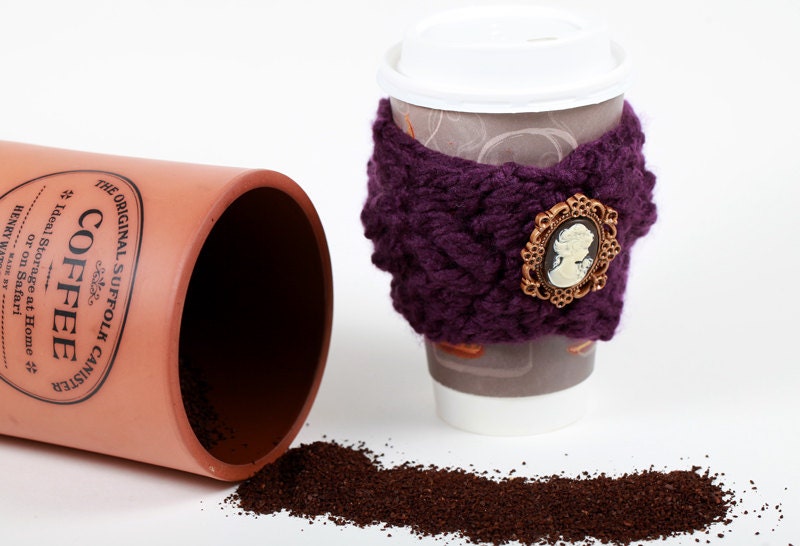 Cameo Lady Slip On Adjustable Coffee Mug Tumbler Cup Crochet Cozy Sleeve
