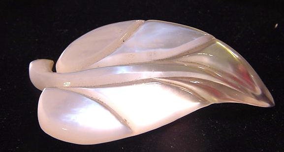 Vintage Pearlized Lucite Leaf Pin