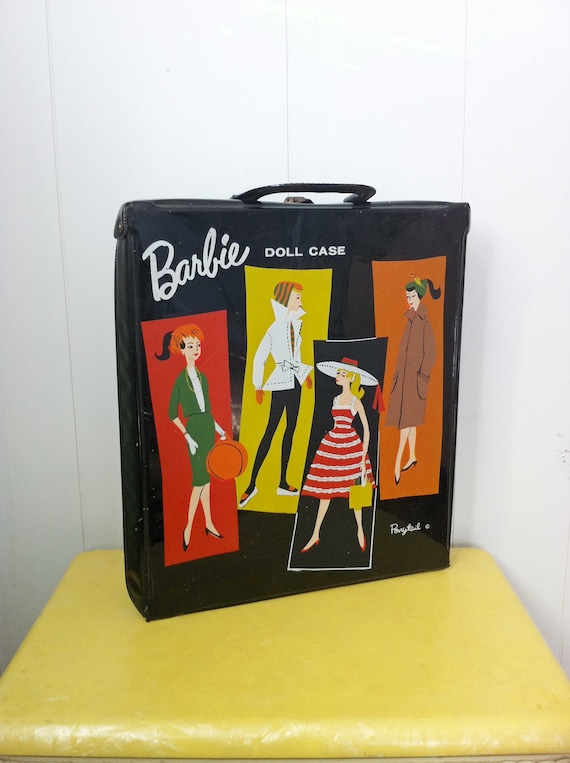 Vintage PonyTail Barbie Doll Case