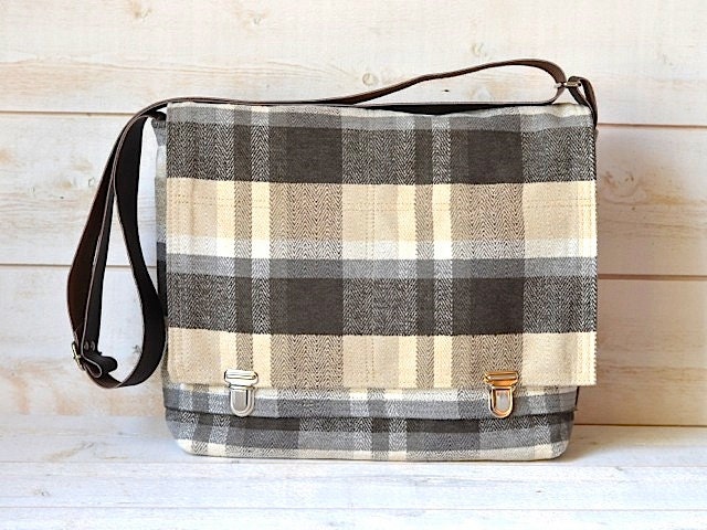 Waterproof Messenger bag in charcoal Whitecap Gray cream plaid upholstery