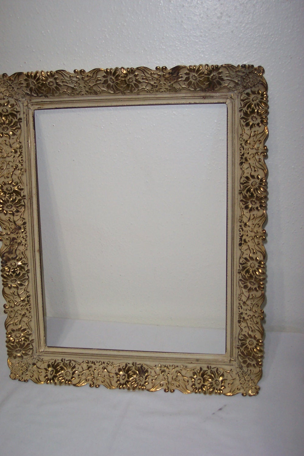 Picture Frame Gold Metal 11 x 14 by LuRuUniques on Etsy