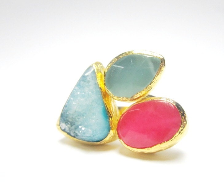 Bluish Druzy Ring with Hot Pink Quartz, Green Quartz Gold Plated ONE OF A KIND