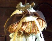 Sweet Bird Tassel