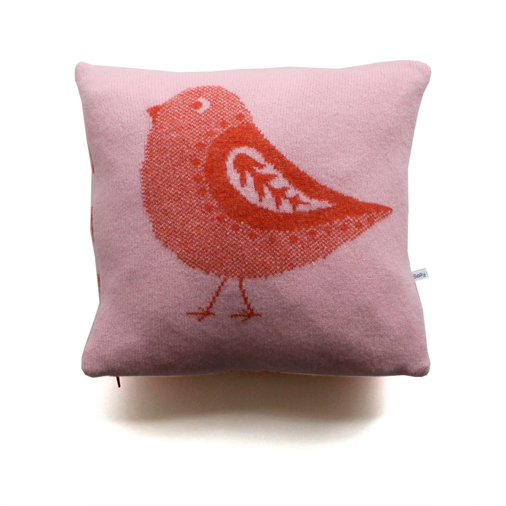 Lambswool Birdy cushion 35cm