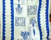 ADORABLE Large Vintage Cotton Towel with NOVELTY Kitchen Designs