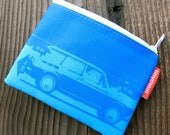 Squareback - Zipper Bag / Pouch