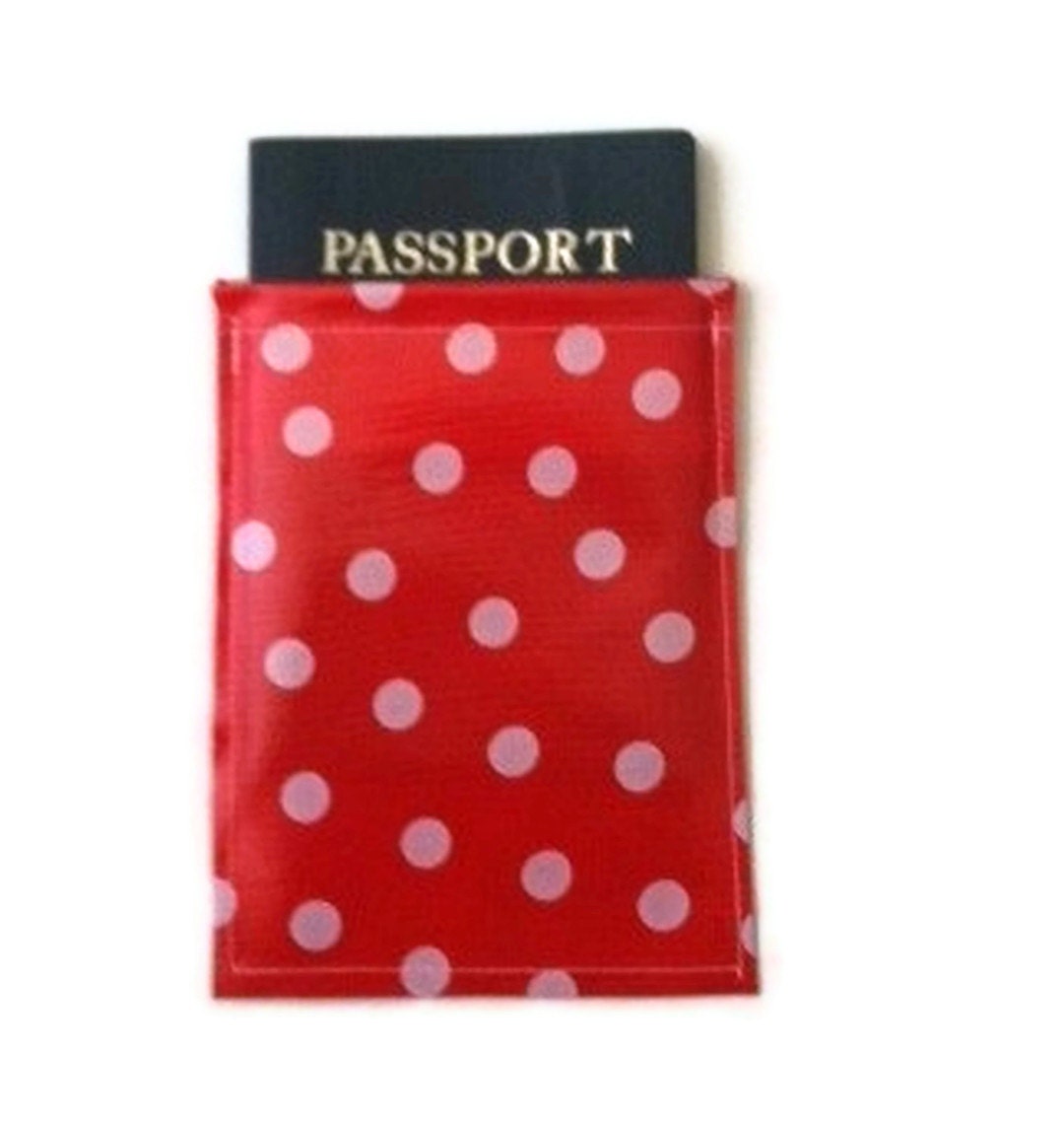 Miss Minnie Red and White Polkadot Pocket Passport Protector