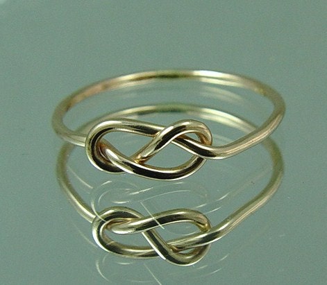 Infinity Knot Ring / Gold Filled Ring / Sister Ring / Best Friend Ring / Tie The Knot Ring