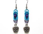 Sugar skull earrings, Purple and turquoise blue, Day of the Dead, Dia de los Muertos, Chainmaille