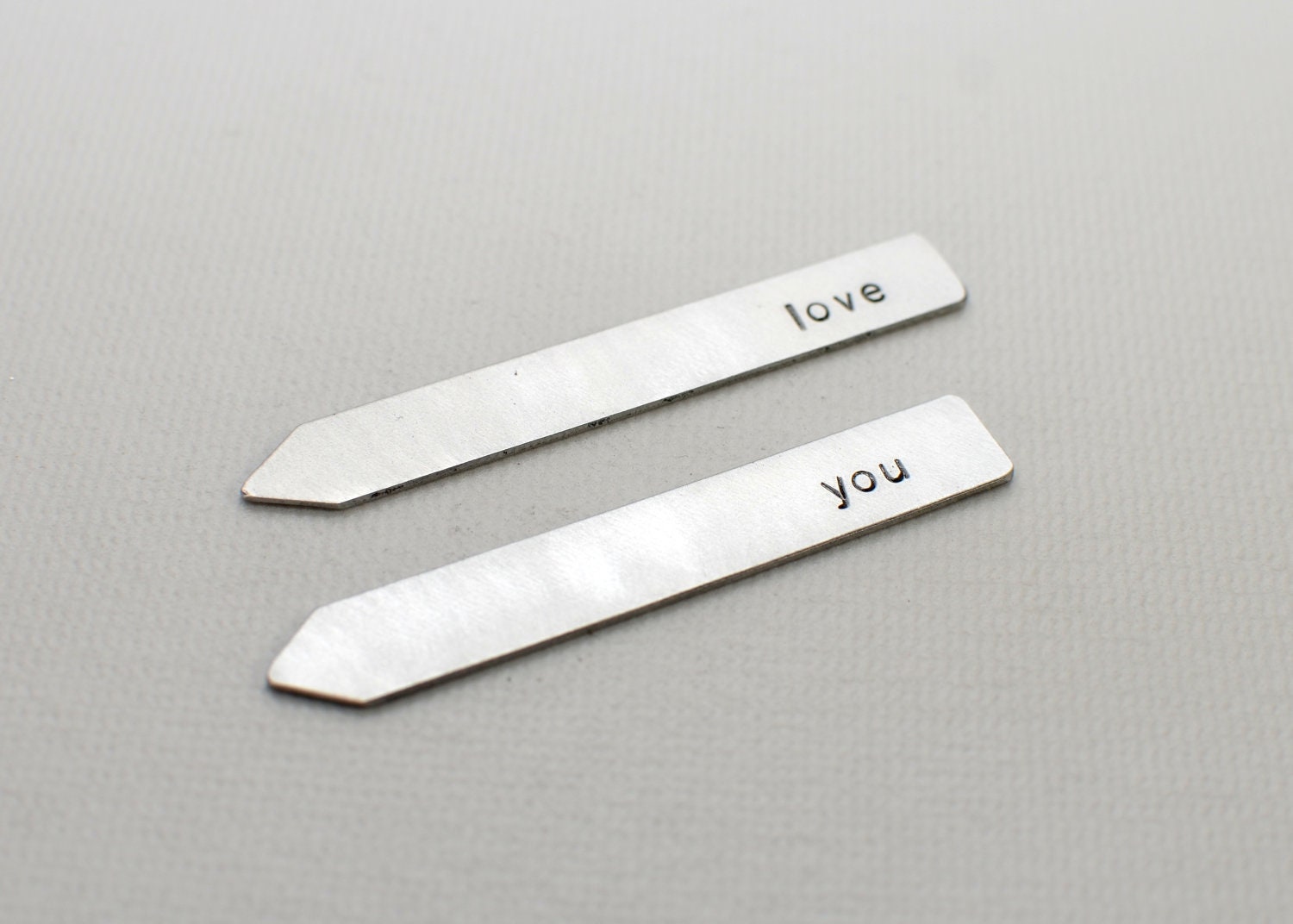 Custom love collar stays in aluminum for groomsman or personalized gift