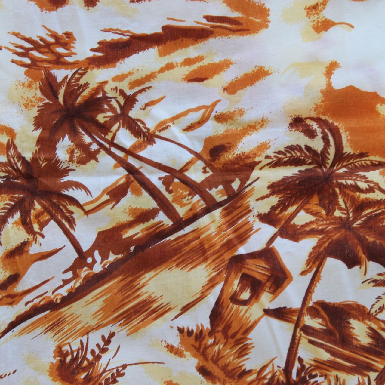 Vintage Hawaiian Fabric by sewinggeekSTASH on Etsy