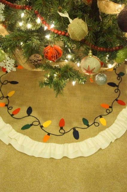 Christms Tree Skirt, String of Lights, Burlap & Ruffle