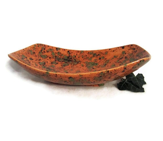 Curved Centerpiece Bowl Oblong - Rich Amber and Green