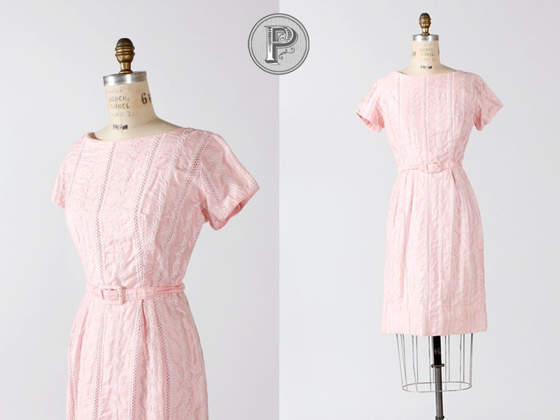 1960s dress medium large / 60s pink eyelet wiggle dress : Michelle