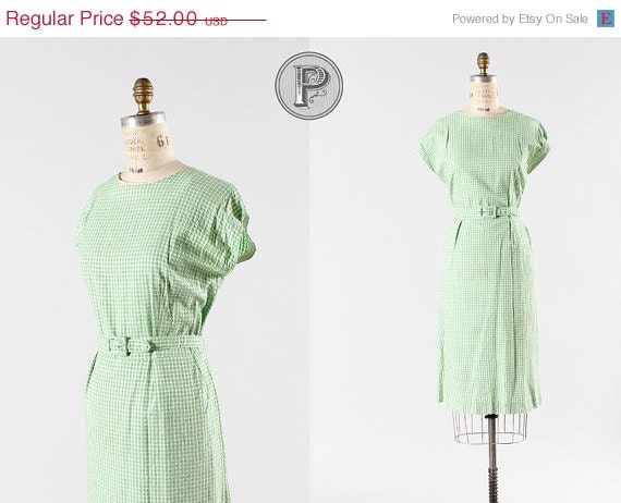 SALE....two day sale // 1960s dress large xl / 60s green seersucker dress : Vacation