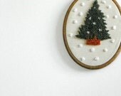 Pine tree, Punch needle, snowflakes, handmade, Green, brown, white, beige ovoid hoop, winter embroidery art, christmas gifts idea