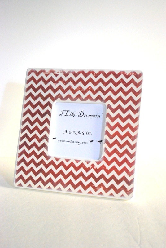 Distressed Red Chevron Frame
