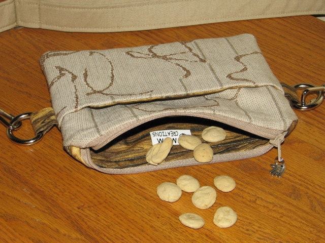 Dog Treat Pouch - Puppy Training Bag - Waist Pouch - Dog Walking Bag - Zipper Closure - Adjustable/Removable Strap