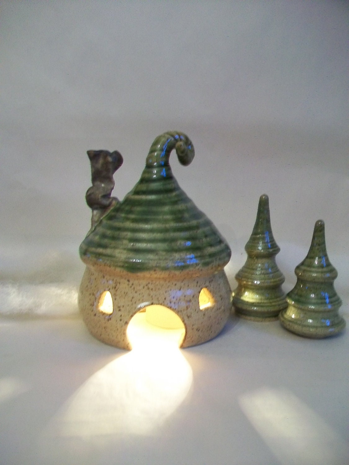 ToadHouse/ Fairy House/ Night Light with a Green Roof