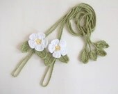 White Daisy Lace Sandals,Gypsy,Beach,belly dancer,Pool,Yoga,Hand Crochet,Victorian,Sexy,Lolita,Hippie,Old fashioned,beach birthday