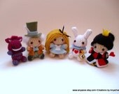 Alice in Wonderland Amigurumi Set