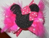 Posh Pink and Black / Disney Minnie Mouse / Feather Hairbow / Hair bow