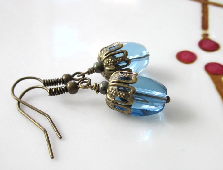 Vintage Rice Glass Beaded brass earrings - Blue