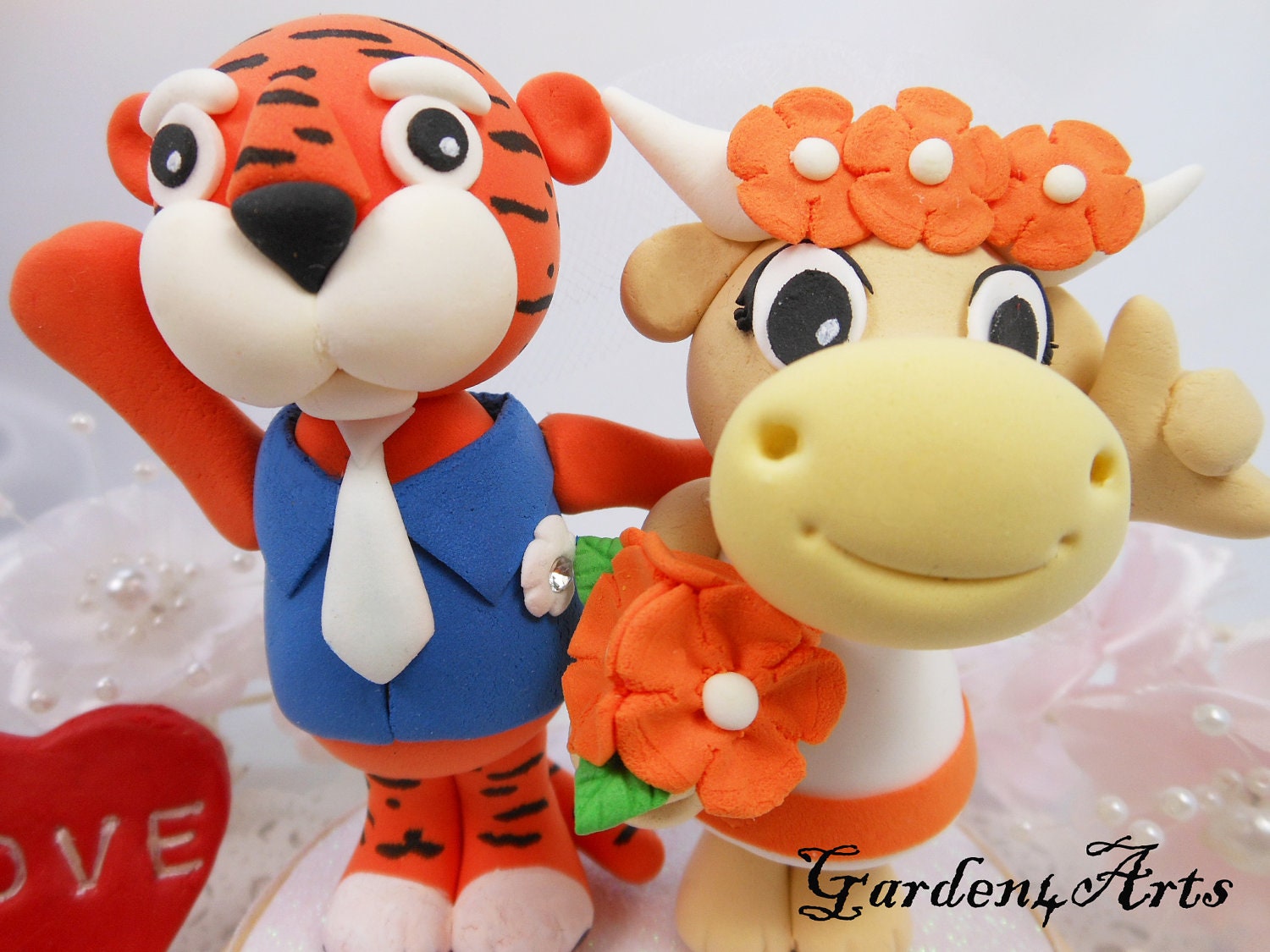 Custom Auburn Tiger & Texas Longhorn Wedding Cake Topper - Unique College Mascot Love Couple with Beautiful Stand