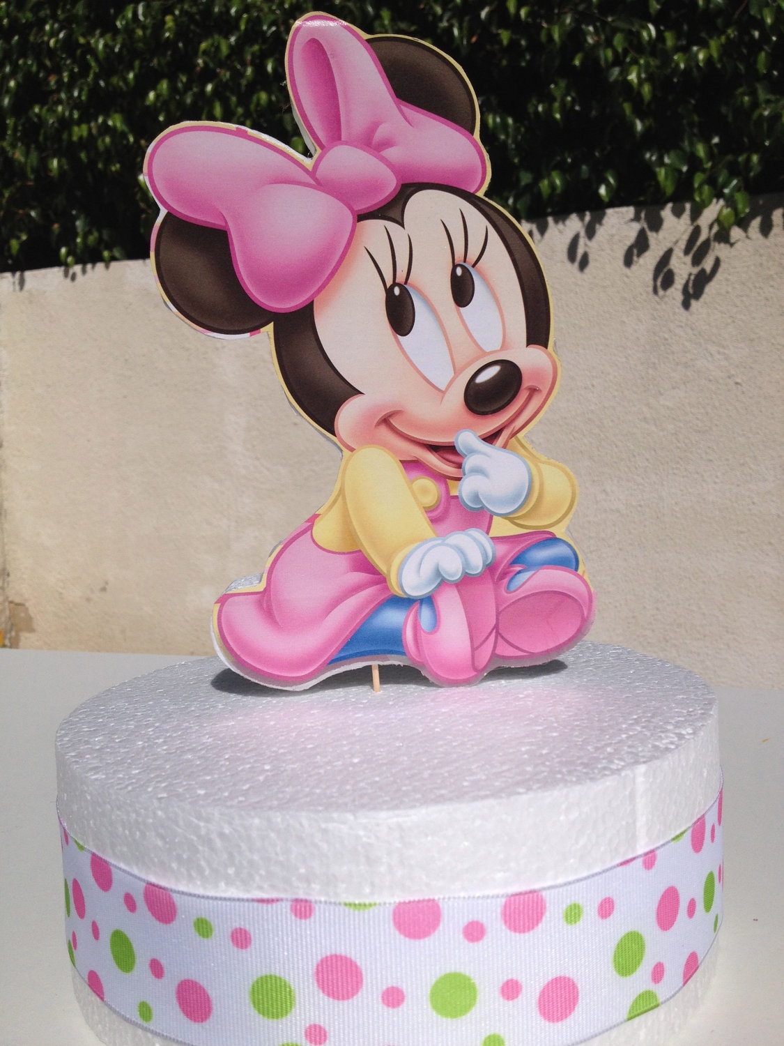 Popular items for minnie mouse cake on Etsy