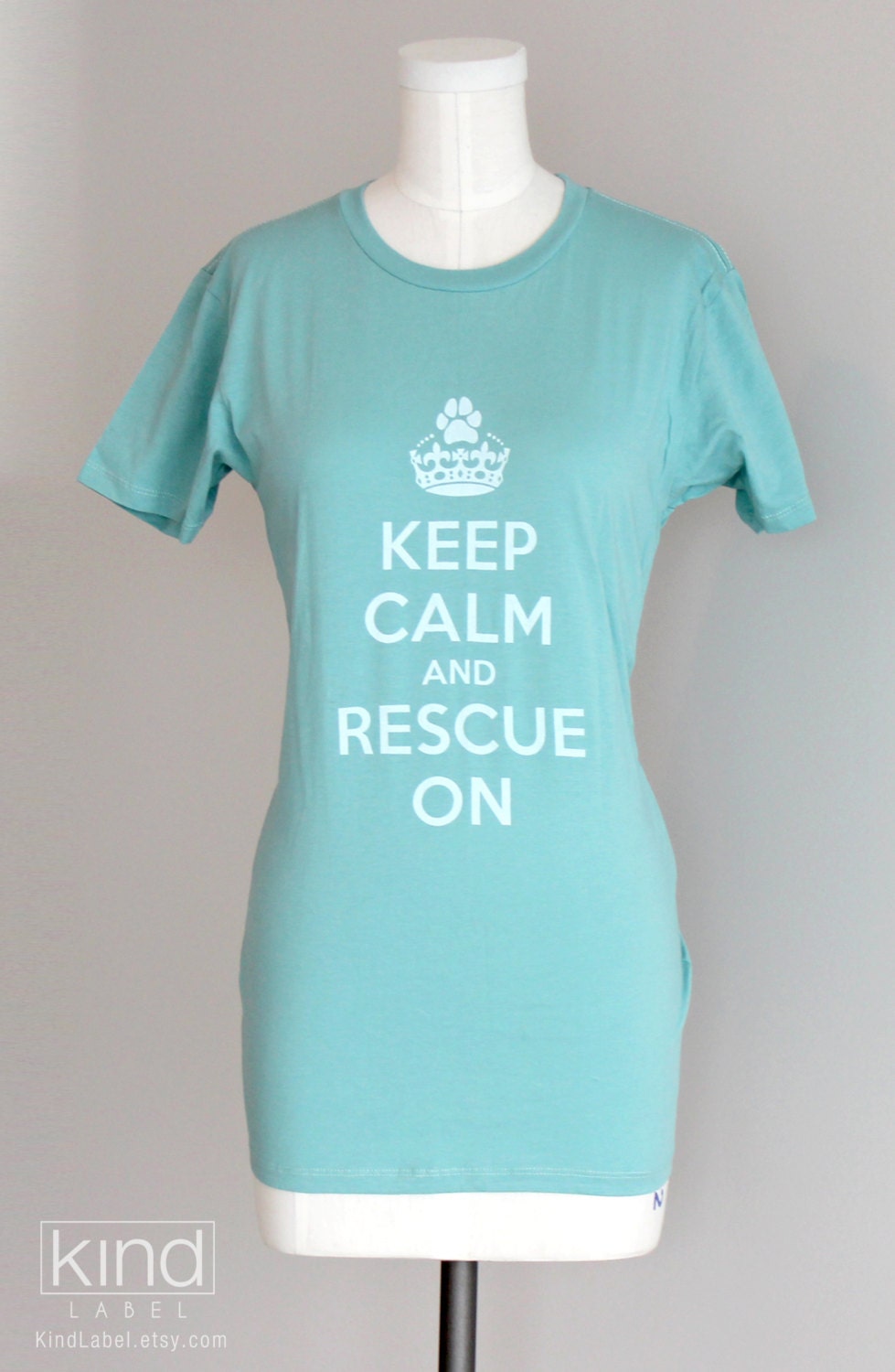 Keep Calm and Rescue On Cotton Tshirt in Jade Size M