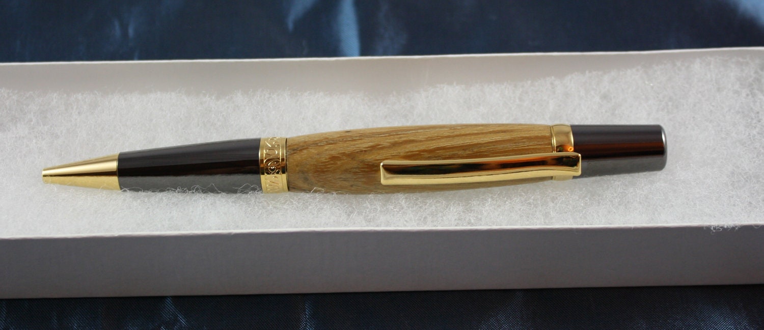 Handmade Pen Hand Turned Honey Locust Wood  Twist  Style   Free Shipping