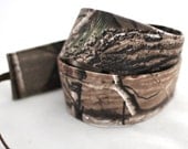 Camoflage Camera Strap - RealTree Camouflage - Gift for Men - 2 inch width - Spring Accessories Spring Fashion