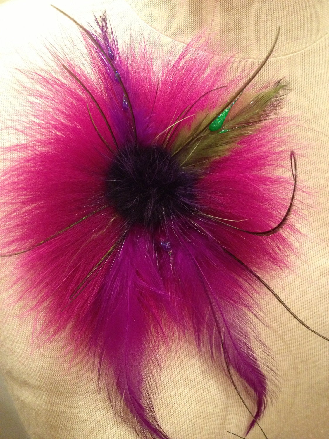 Brooch Pin Fox fur Mink fur Fuchsia Magenta reddish pink purple green  corsage floral flower Accessory jewelry plush