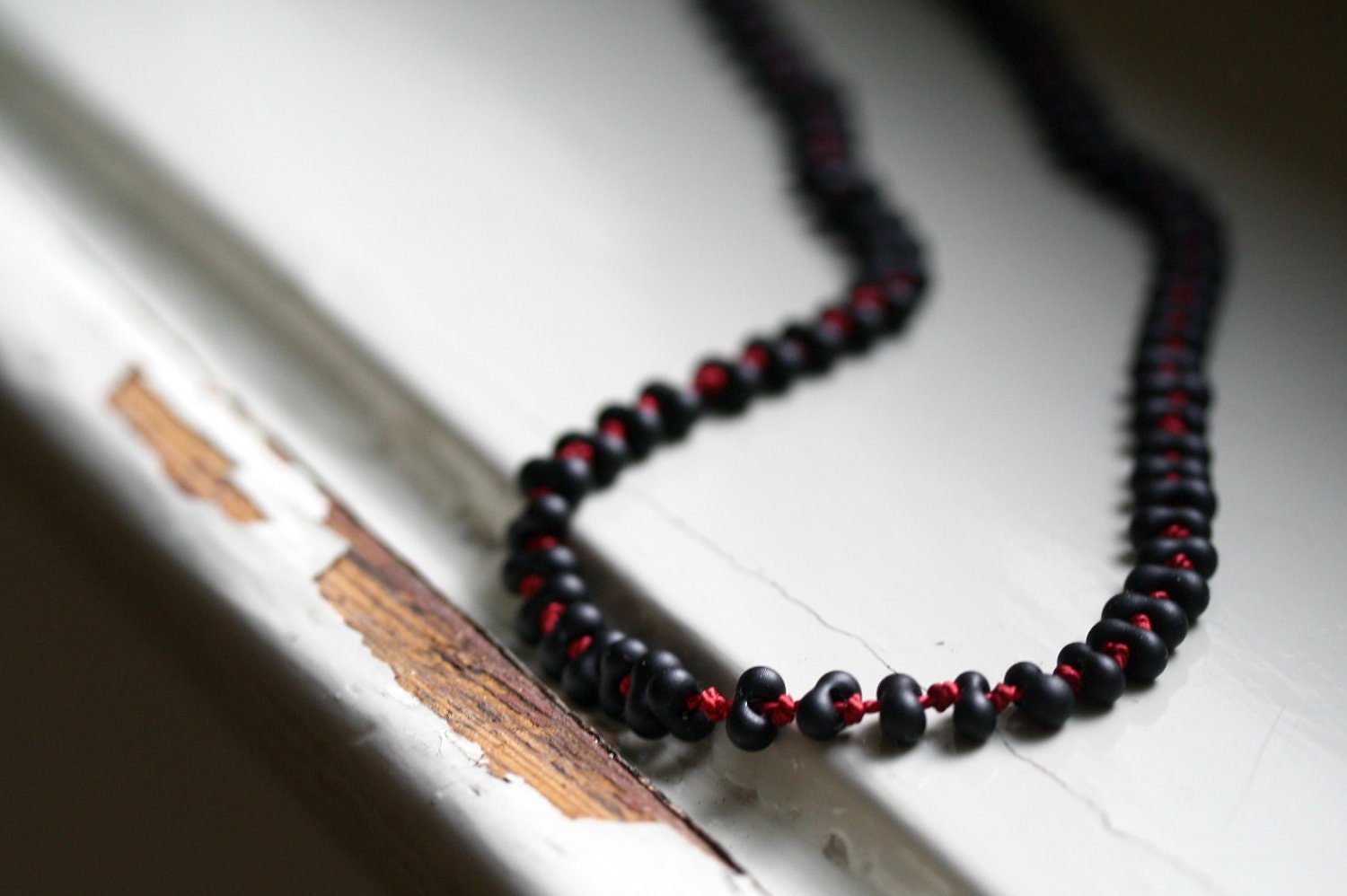 Mourning Beads Necklace / Jet Black Glass and Deep Red Silk - Augenblickphoto