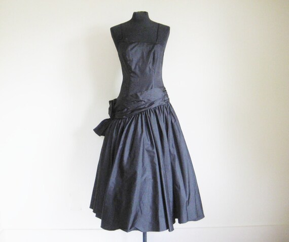 Vintage 80's Black Taffeta Prom Dress By Perniejaynevintage