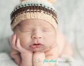 Knit pom pom hat   - Size Newborn