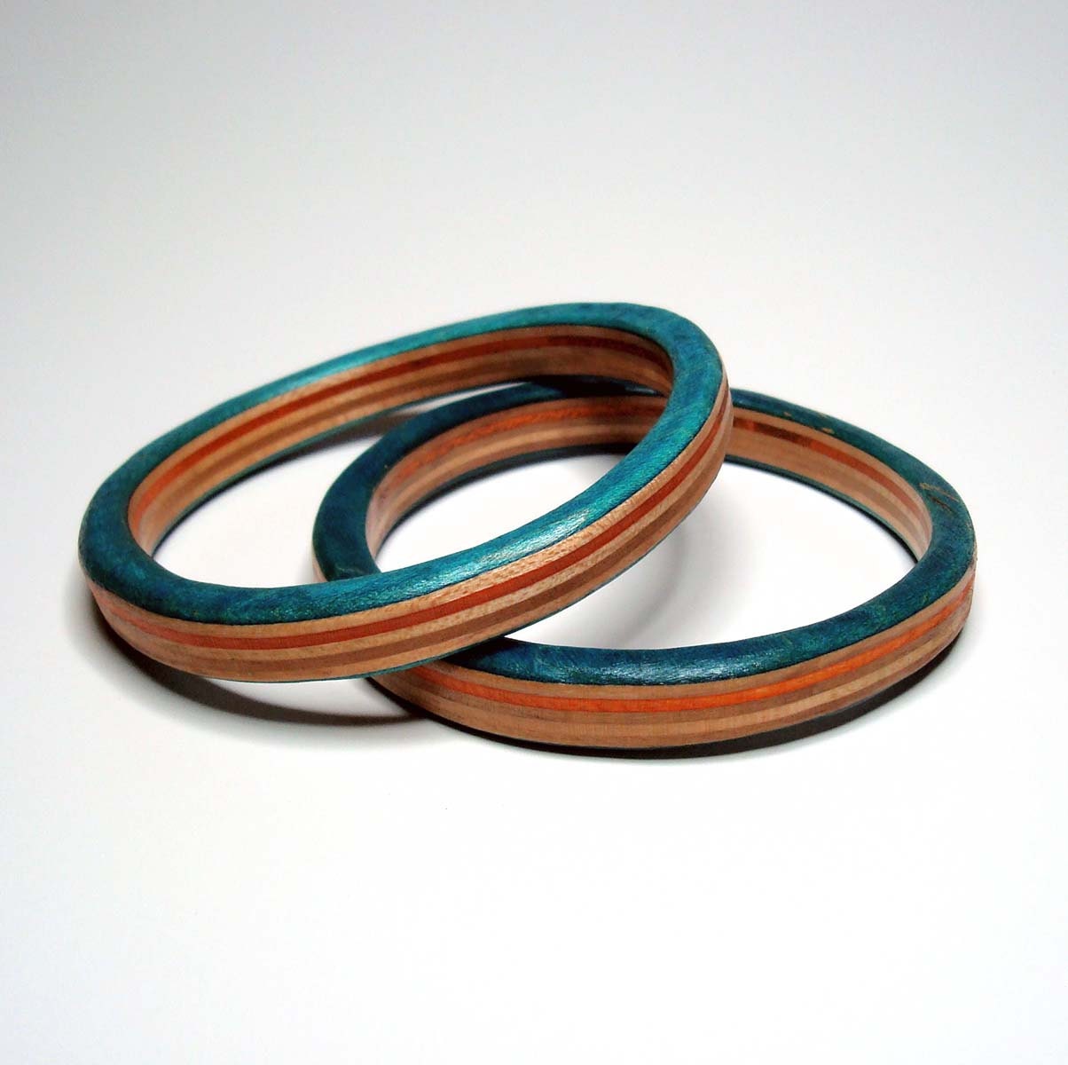 skateboard bangle- turquoise orange and natural- medium