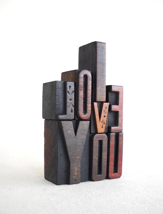 I Love You -8 Vintage Letterpress Wooden Letters Collection VG56