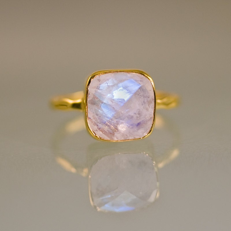 Rainbow Moonstone Ring - June Birthstone Ring - Gemstone Ring - Gold Ring - Bezel Set Ring