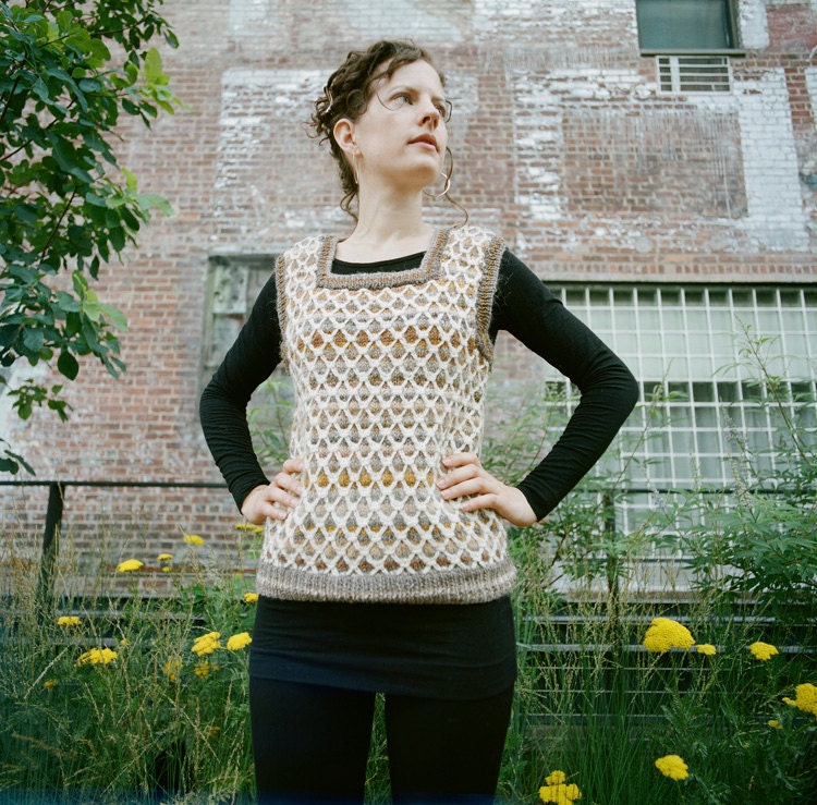 Hand-knit Wool Vest, Women's Retro one-of-a-kind, 100% Pure New Zealand Wools