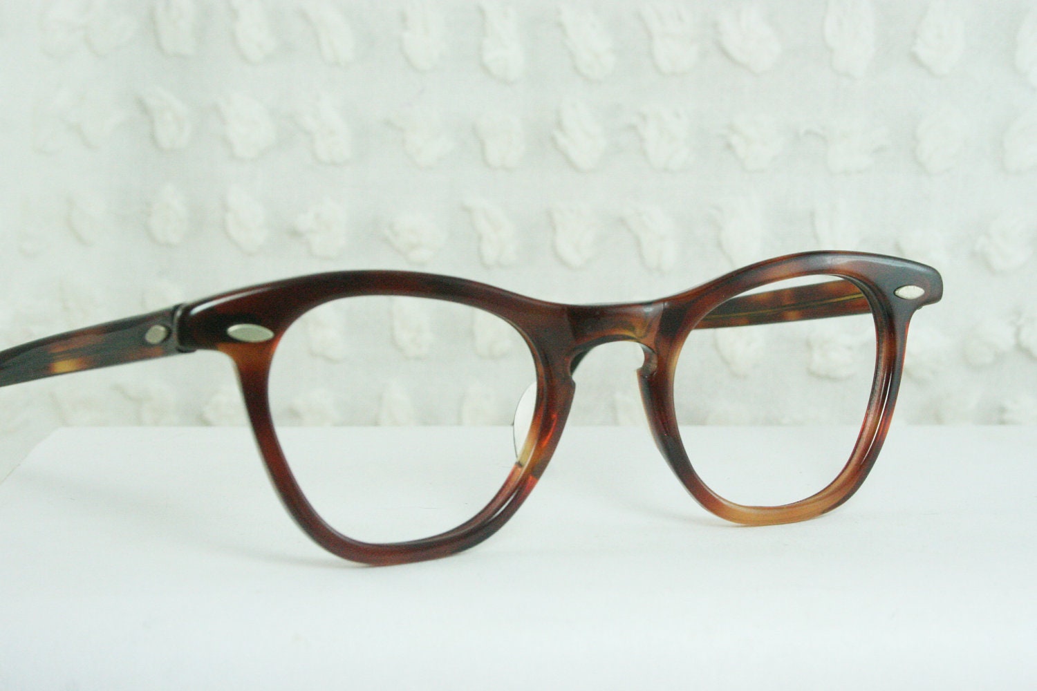 50s Cat Eye Glasses 1960's Tortoise Eyeglasses Brown Horn Rim  Rounded Arnel Classic Simple 48/22 Optical Frame France