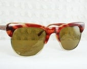 Vintage 70s Sunglasses 80s Tortoise Sunglass Metal Gold Wire Rim Metal Frame Tan Non Rx 53/24 Unisex by Opti Ray