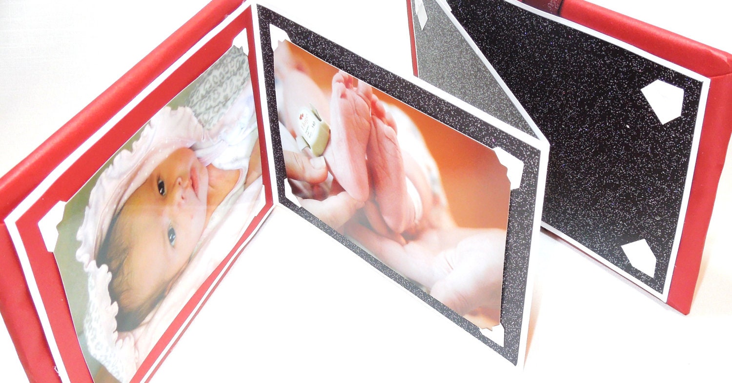 Red Picture Album Wall Hanging 4x6 Photo Album Red Black Glitter
