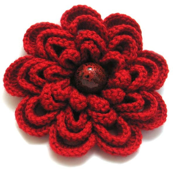 Winter flower- warm red crochet flower brooch, elegant pin for winter scraf, soft yarn, XL crochet brooch - NANAVELpl