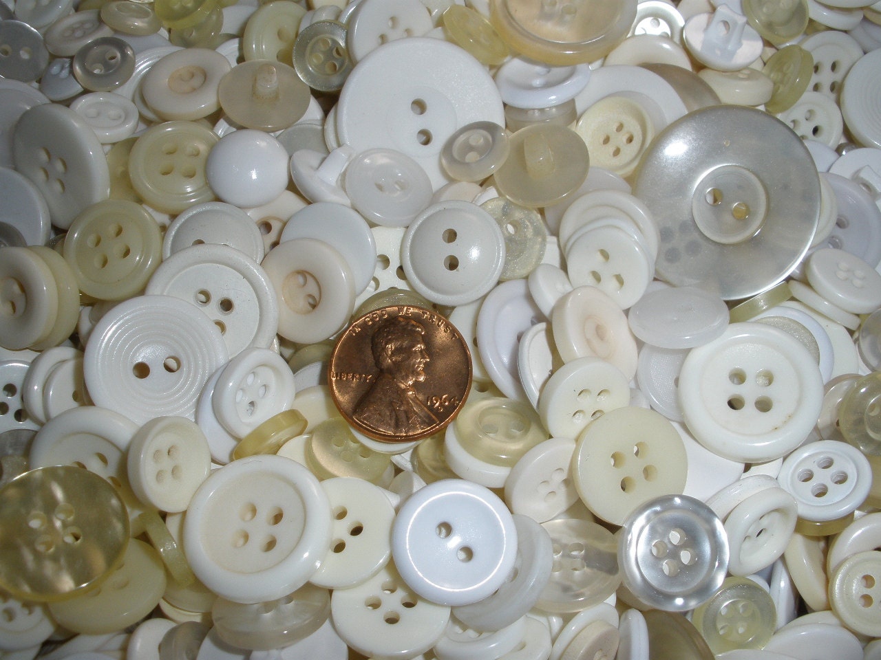 Vintage White Button Melange -160 piece lots 10mm to 28mm (3/8" to 1 1/8") Altered Art sewing crafts Jewelry Scrapbooking sew-on plastic NOS