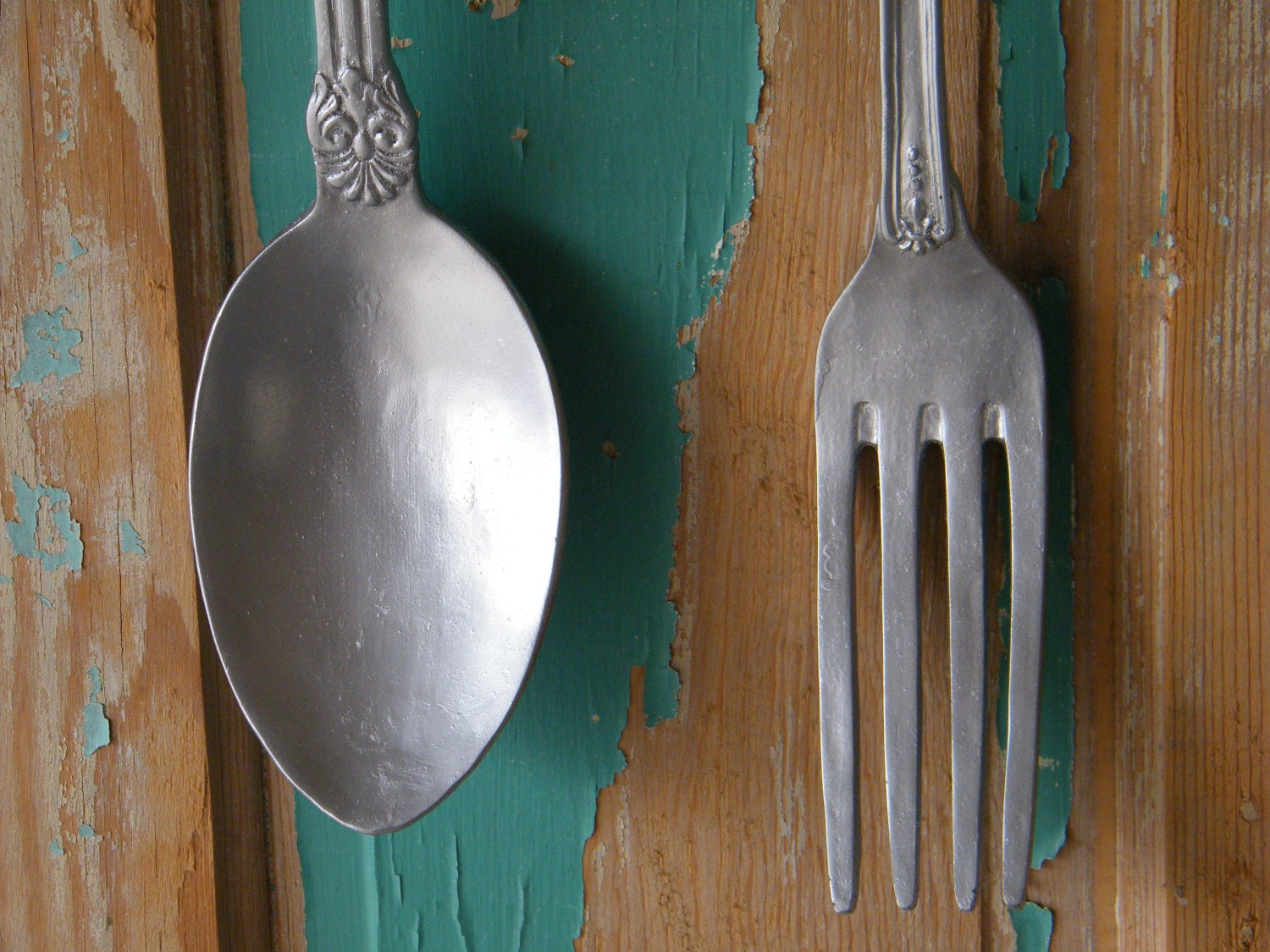 Wall Art - Oversize Fork and Spoon - Chrome Silver painted - Large - Kitchen Restaurant Decor-Chef-Cook-Ornate