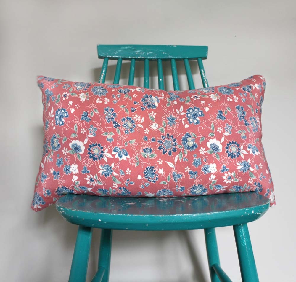 Designer pillow / cushion cover. Pink Recycled Silk and Linen Pillow by Project Sarafan. Pretty and Feminine. Size 24x16''  40x60cm